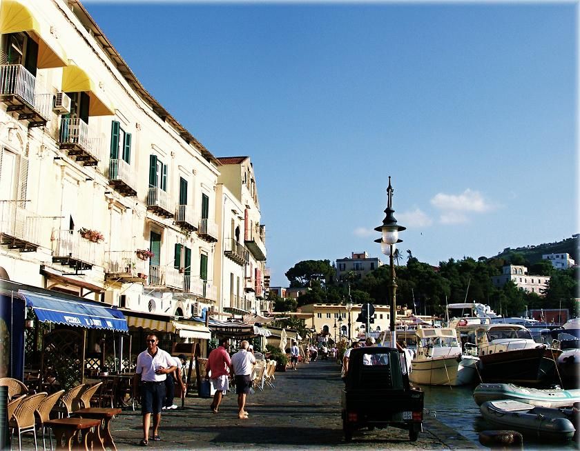 Ischia Porto   Riva Destra 2